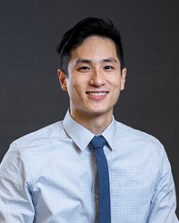 A photo of Michael Chang.
