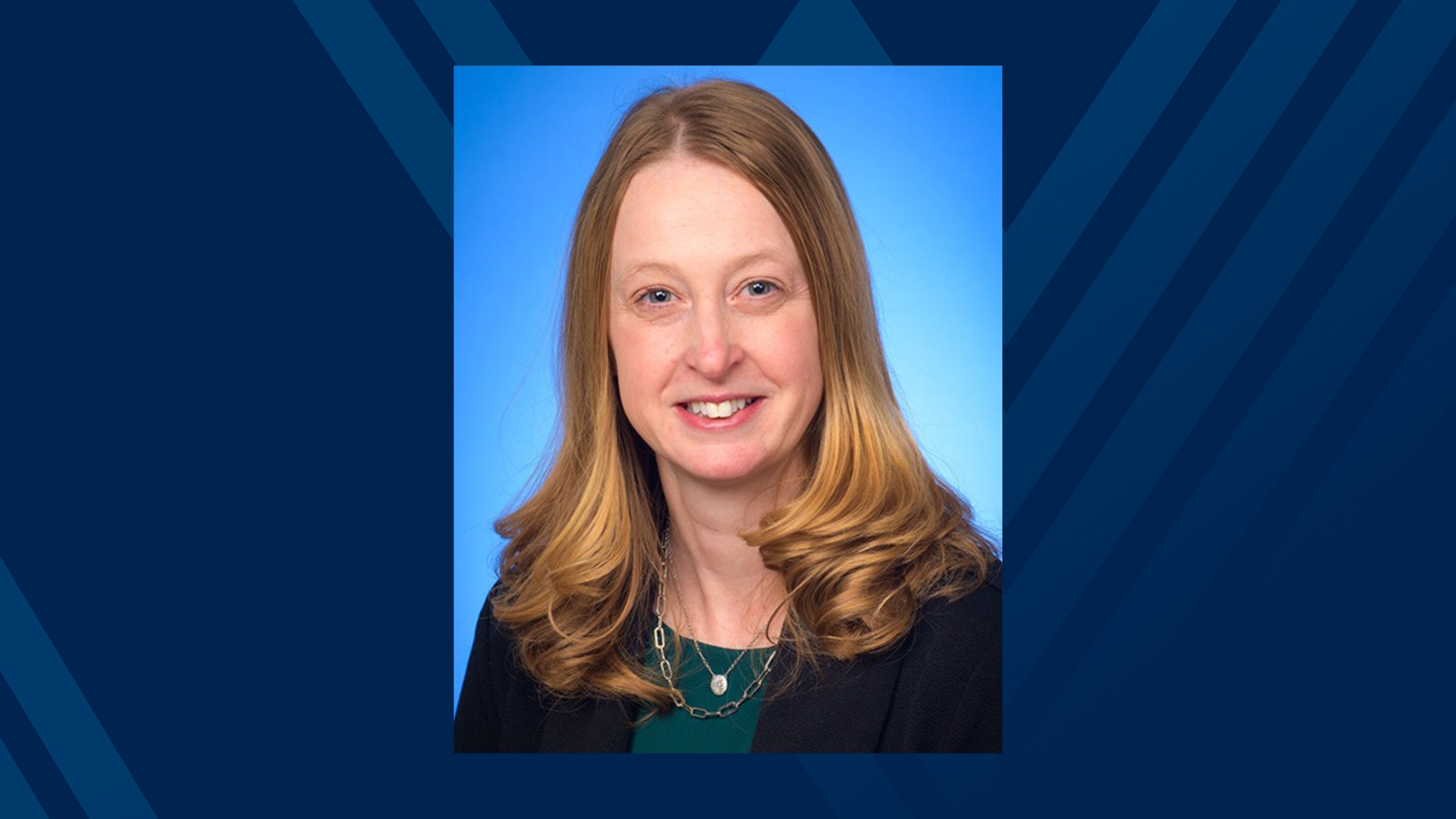 Traci Vavrek, COMT
